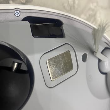 Roidmi Sent A Used Eve Plus Robot Vacuum Cleaner