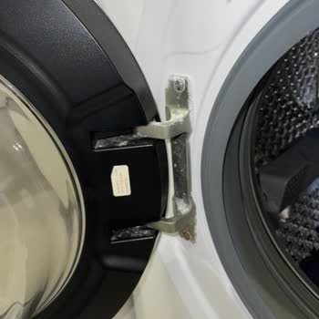 Beko - Su Sızıntısı Yapan Çamaşır Makinesi Değiştirilmiyor