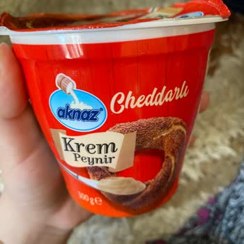BİM Aknaz Chedarlı Krem Peynir