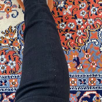 Mavi Pantolondaki Üretim Hatası