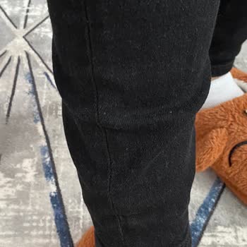 Mavi Pantolondaki Üretim Hatası