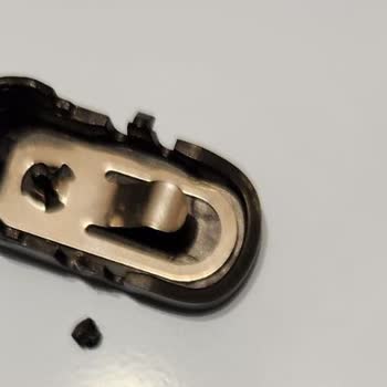 Philips Ev Aletleri Philips Dikey Süpürge XC8049 Aksesuar Çıkarma Tuşu İçin Ücret Talebi