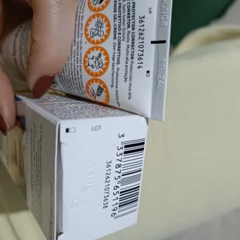 La Roshe Posay Kutu Ve Ürün Farklı Barkod Numarası