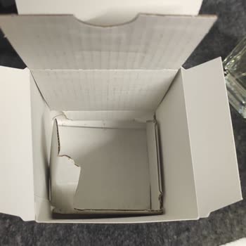 Trendyol Sahte Parfümün Orijinallik Belgesini Göndermiyor.