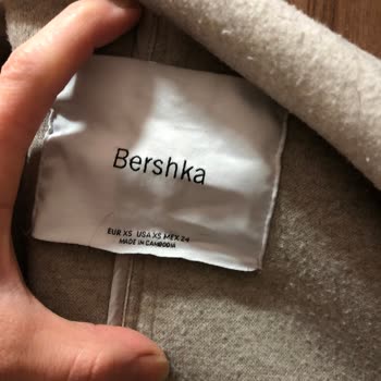 Bershka Eskişehir Espark Şubesinden Aldığım Kabanın Kalitesi Çok Kötü