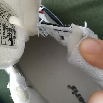 Polaris Çocuk Ayakkabısı İki Haftada Fileleri Yırtılmaya Başladı