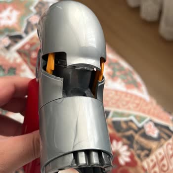 Dyson V12 Mobilya Altı Adaptörü Mağdurları Derneği Açıyorum!