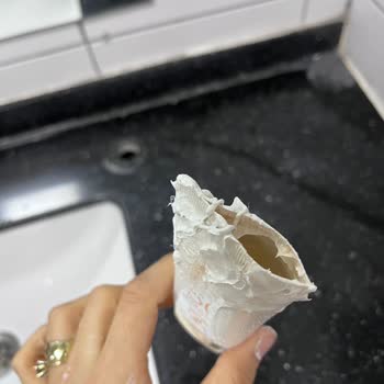 Selin Beauty Ambalaj Hatası Olan Güneş Kremi