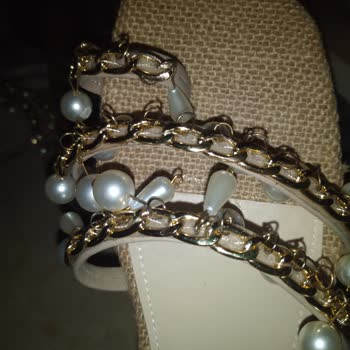 Elyo 'dan Aldığım Ürünü 1 Kere Giydiğim Halde Terliğin İncileri Döküldü