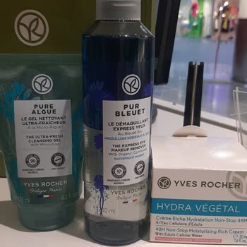 Yves Rocher Yüzümde Gözümde Sislik Morarma