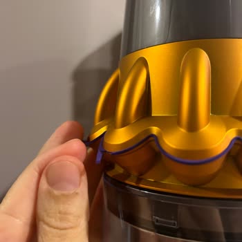 Dyson V15 Arızalı Ürün Ve Serviste Başlığımı Kaybettiler