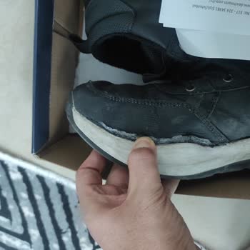 Deichmann'dan Aldığım Bot Yırtıldı