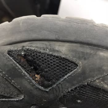 Skechers Ayakkabı Mağduriyeti Ve Müşterisine Verdiği Kıymet