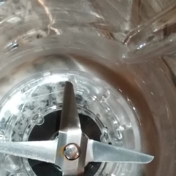 Bosch Belender Haznesi Paslandı