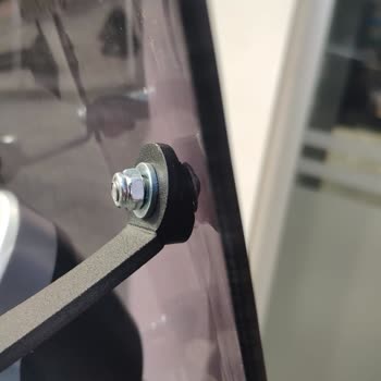 Gp Kompozit 250 CL-X Kısa Ön Cam Yanlış Açı Ve Kusurlu Montaj Aparatları