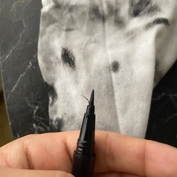 Nyx Başlığı Bozuk Eyeliner!