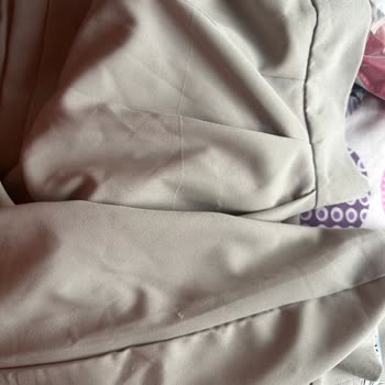 Özge Özgenç Alışveriş Yaptım ve Ürünler Defolu Geldi