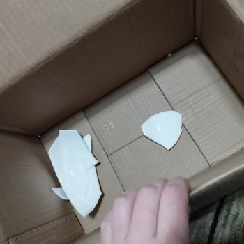 Schafer Sıfır Ürünlerin Elime Kırık Çiziklerle Ulaşması.