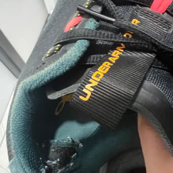 Under Armour Ayakkabısının Dayanıksızlığı Hk.