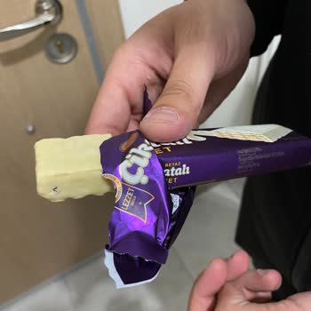 Centro Markalı Beyaz Gofret BİM Urunu