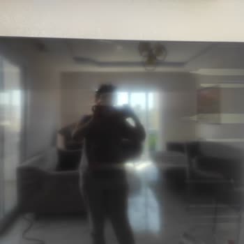 Samsung TV Ekranı Hasarı