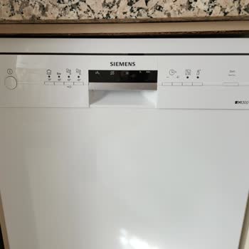 Siemens Ev Aletleri Servisinin Kusurlu Montajı Ve Hatasını Düzeltmeye Ücret Alması