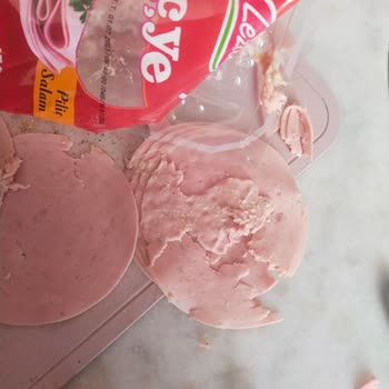 BİM Piliç Salam Bozuk