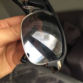 Osse 2560 Men's Sunglasses Discolored, Peeled of Lenses Within 15 Days