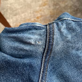 Mavi Markasından Aldığımız Kotlarda Sürekli Aynı Sorunla Karşılaşıyoruz