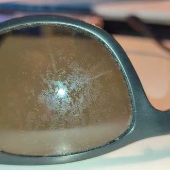 Rayban Gözlük Camı Soyulması