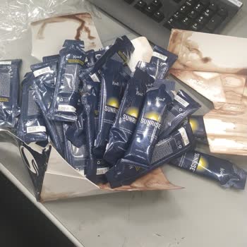 Kyani Türkiye 'den Patlamış, Açılmış Sunrise Geldi