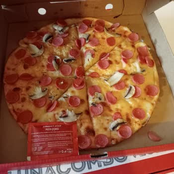 Pasaport Pizza Yanlış Pizza Getirip Değişim Yapmıyor