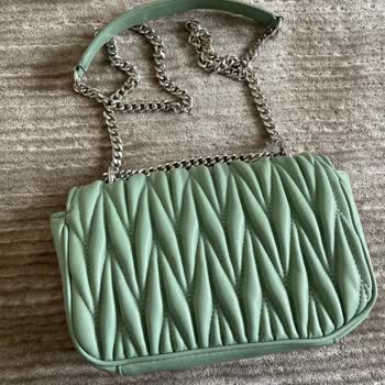 Derimod Toplasanız 10 Kez Takmadığım Çantamın Derisinde Soyulmalar Var