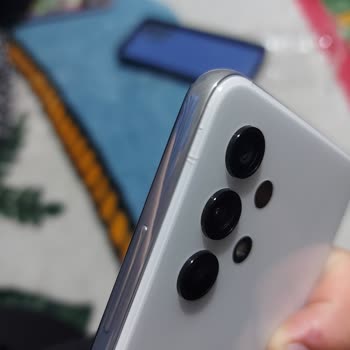 Samsung Galaxy A32 Kendi Kendine Açılıp Kapanma