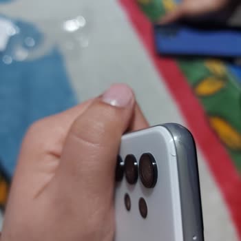 Samsung Galaxy A32 Kendi Kendine Açılıp Kapanma