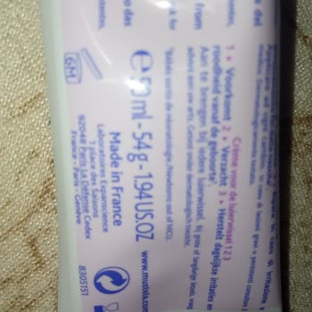 Mustela Pişik Kremi Sivilce Sorunu