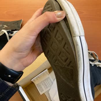 No Response to My Converse Shoe Sole Breaking!