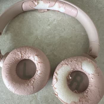 JBL Kulaklık Deri Soyulma