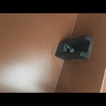 Bellona Koltuk Takımı Kırık