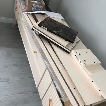 Antalya İstikbal Konyaaltı Avşarlar TV Ünite Kurulumu Yarım Bıraktı