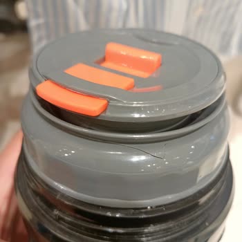 Decathlon Quechua Termos 2 Ay Olmadan Çatlaması