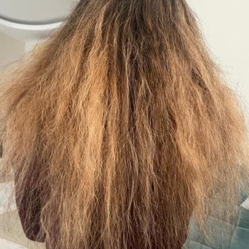 Nodda Güzellik Merkezi Saçım Yandı Ve Çok Kötü Bir Renk Yaptı