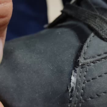 Amazon Aldığım Ayakkabı 2 Ayda Yırtıldı