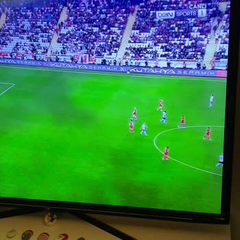 Beko 9 Serisi 65inç Android TV Işık Sızması Sorunu