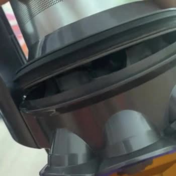 Dyson Süpürge Motor Açılması Hakkında
