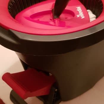 Pedallı Vileda Çok Sulu Kalıyor