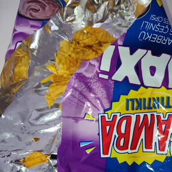 A101 Samba Cips İçerisinden Çıkan Yabancı Cisim.