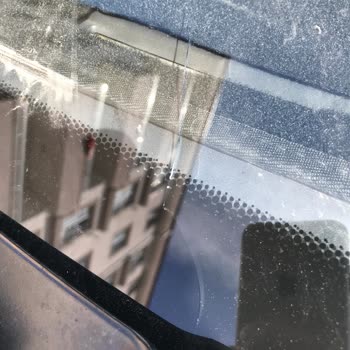 Uğurlu Oto Cam Sıfır Cam Çatladı Ya Da Takarken Çatlattılar