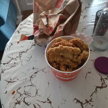 Popeyes Buca Efeler Şubesi