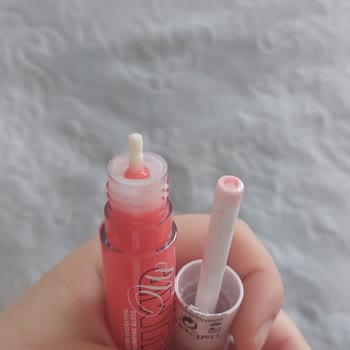 Pastel Kozmetik Lip Gloss Başlık Sorunu